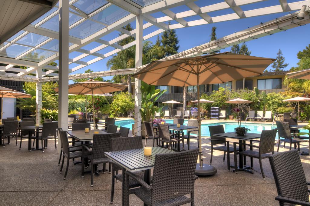 Dinah's Garden Hotel Palo Alto Bagian luar foto
