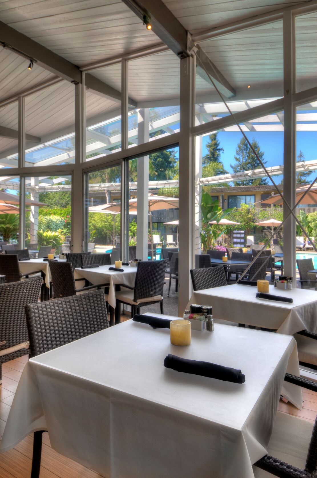 Dinah's Garden Hotel Palo Alto Bagian luar foto
