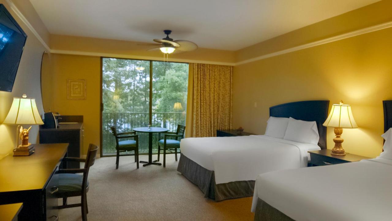 Dinah's Garden Hotel Palo Alto Bagian luar foto